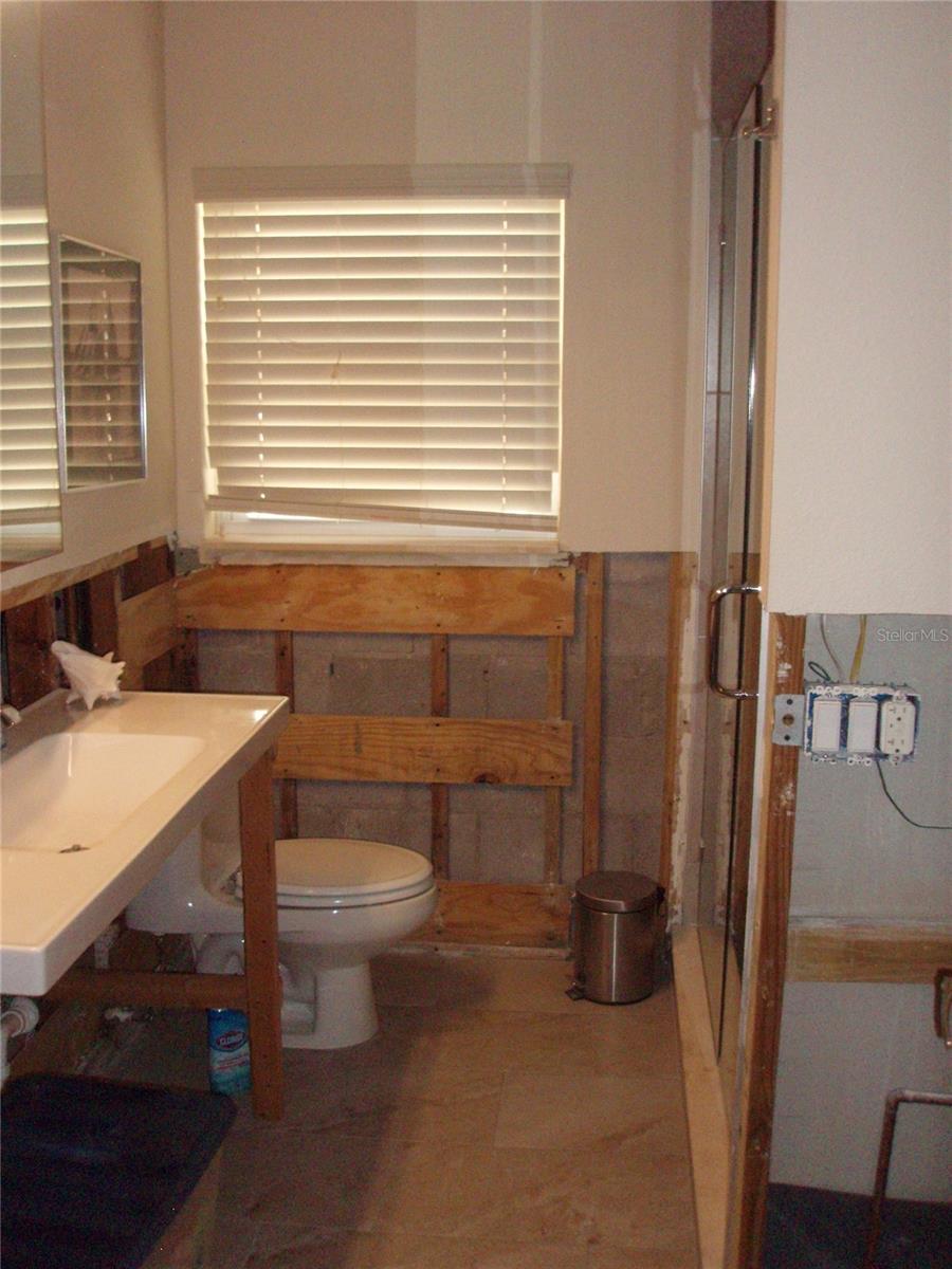 1844 VENETIAN POINT DR, CLEARWATER, FL, 33755