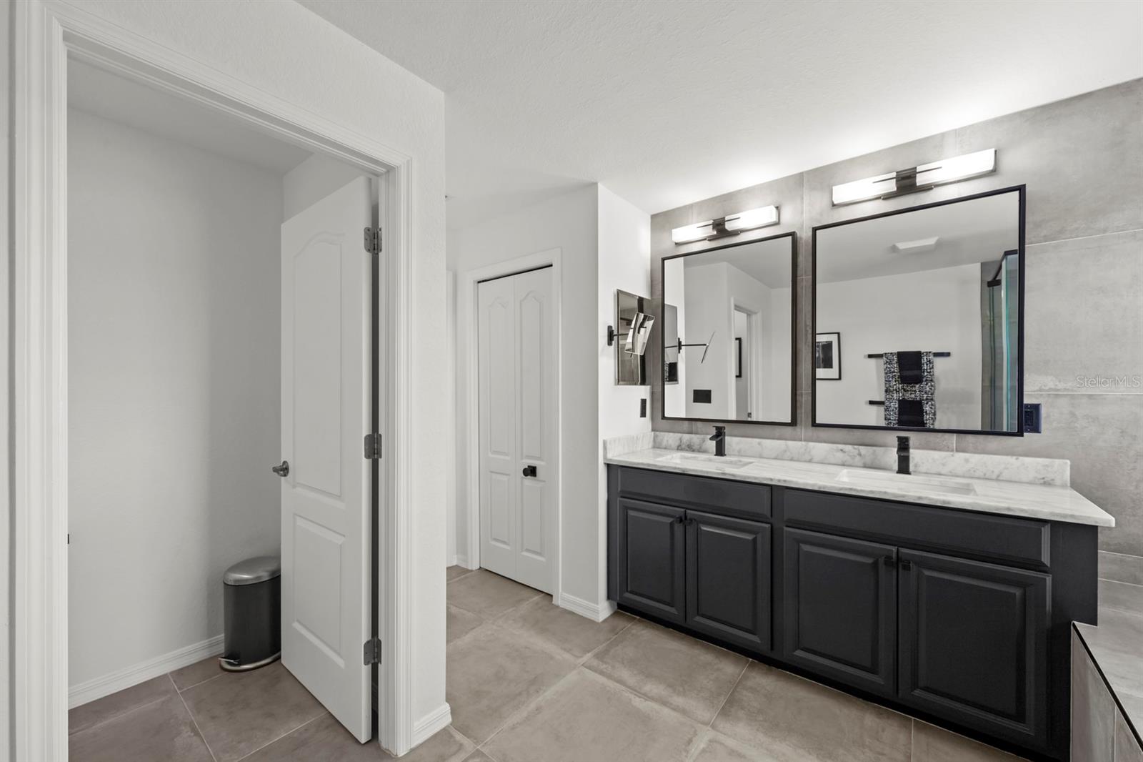 20373 BLACK TREE LN, ESTERO, FL, 33928