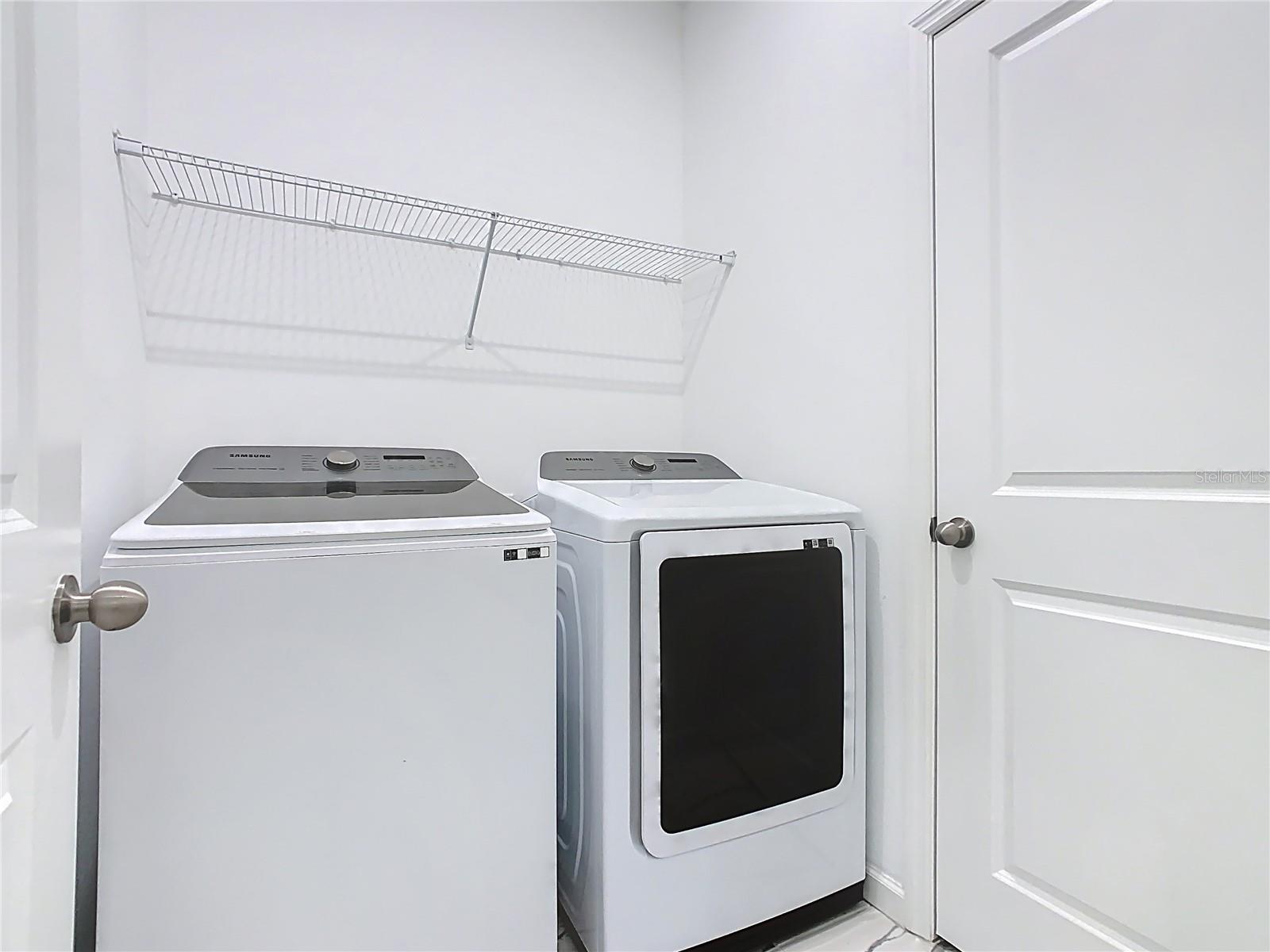 1043 LAKESHORE BREEZE PL, KISSIMMEE, FL, 34747