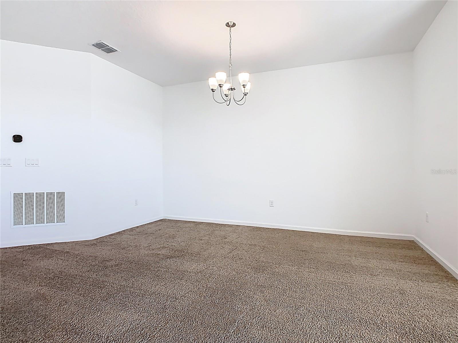 1043 LAKESHORE BREEZE PL, KISSIMMEE, FL, 34747