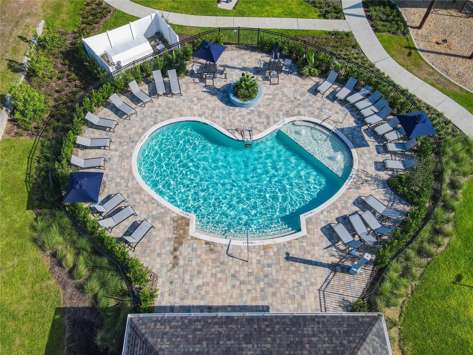 1043 LAKESHORE BREEZE PL, KISSIMMEE, FL, 34747