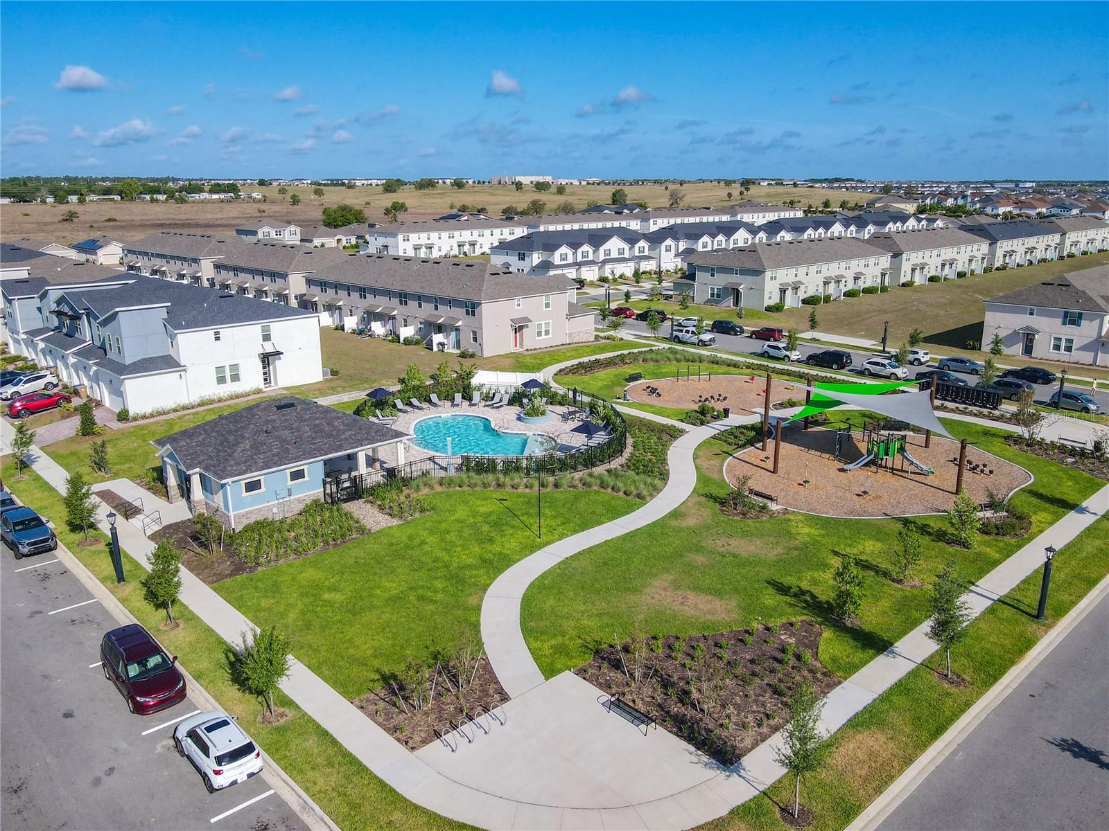 1043 LAKESHORE BREEZE PL, KISSIMMEE, FL, 34747