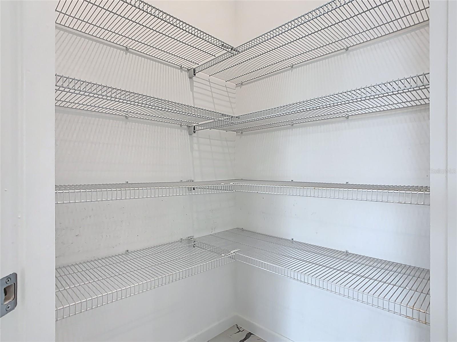 1043 LAKESHORE BREEZE PL, KISSIMMEE, FL, 34747