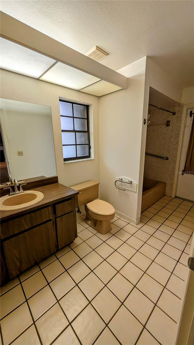 23059 GENEVA RD, LAND O LAKES, FL, 34639