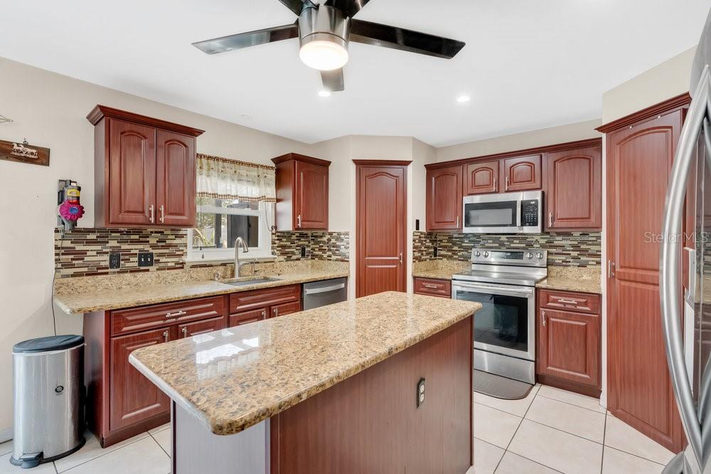 5051 SILVER THISTLE LN, ST CLOUD, FL, 34772