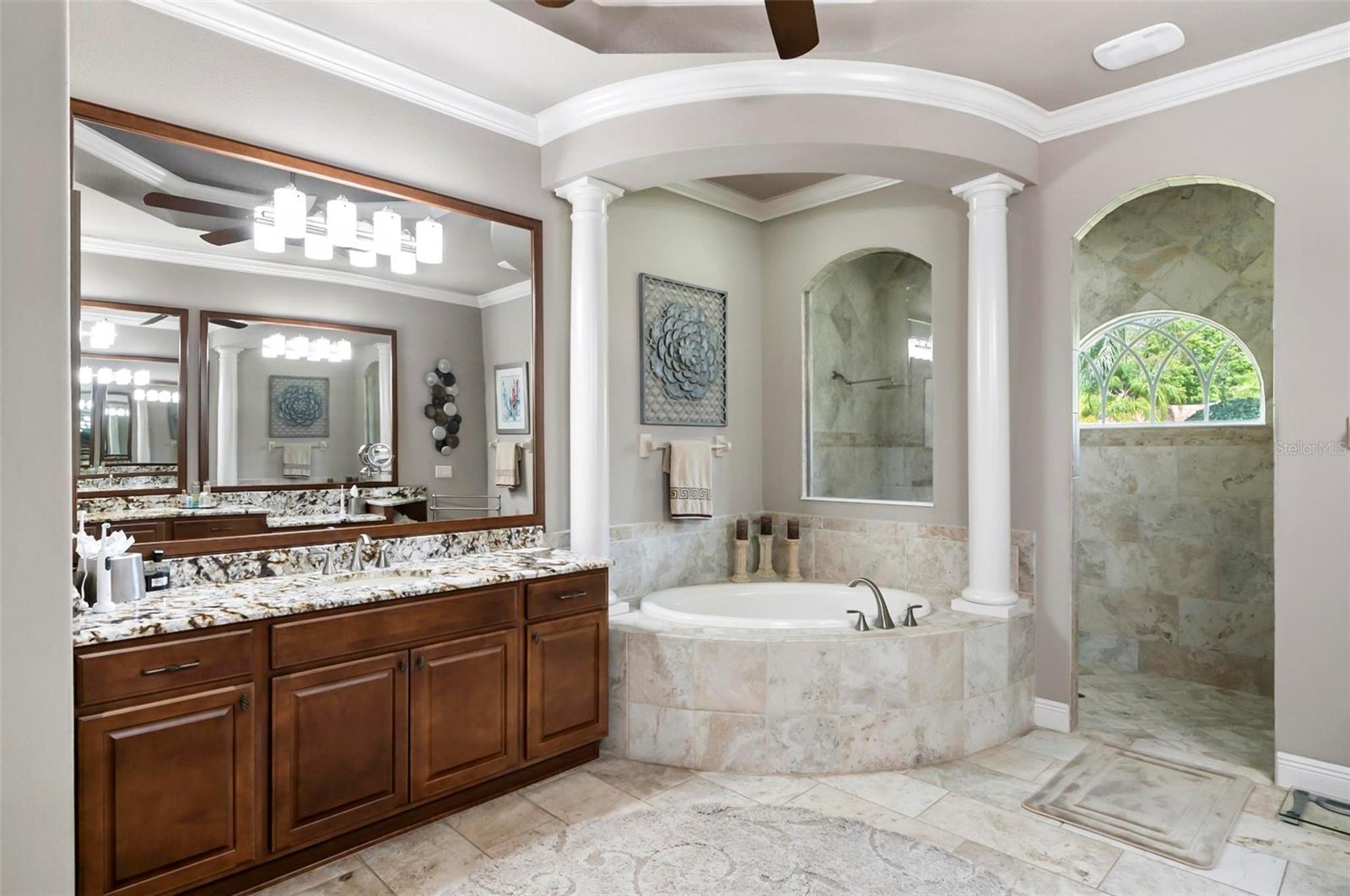 16 NATIVE OAK CT, PALM COAST, FL, 32137