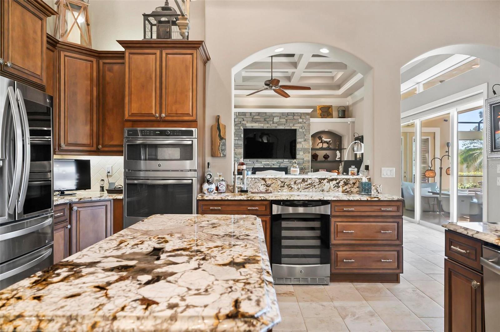 16 NATIVE OAK CT, PALM COAST, FL, 32137