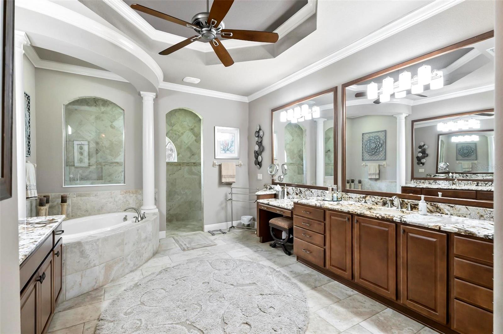16 NATIVE OAK CT, PALM COAST, FL, 32137