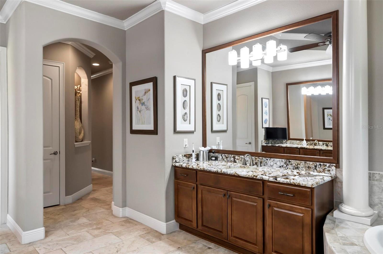 16 NATIVE OAK CT, PALM COAST, FL, 32137