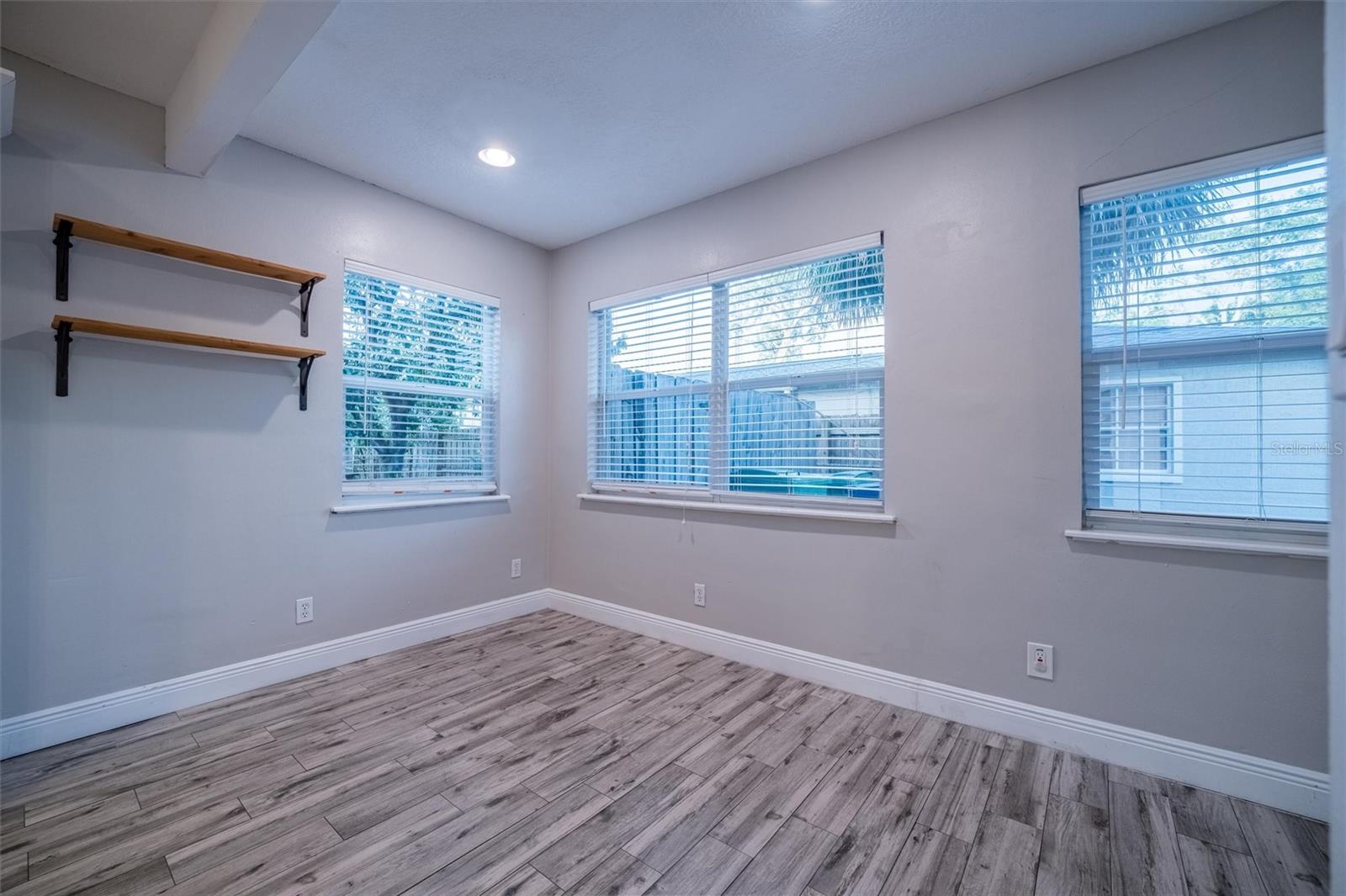 3515 W PEARL AVE, TAMPA, FL, 33611