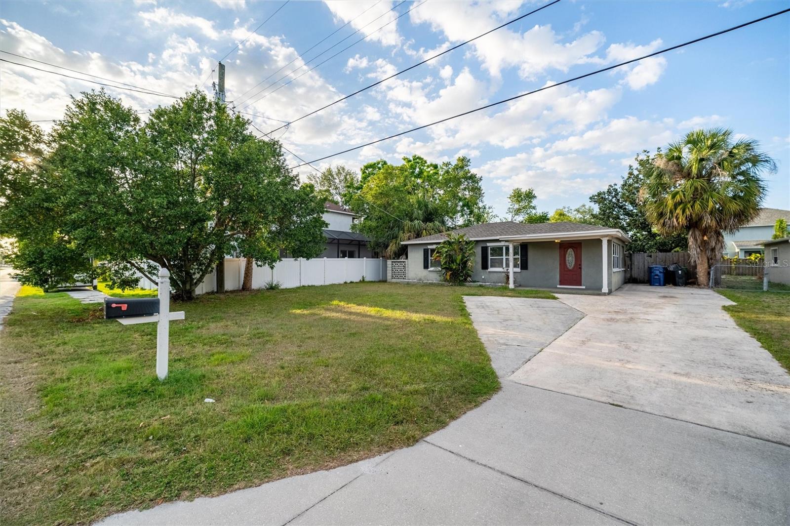 3515 W PEARL AVE, TAMPA, FL, 33611