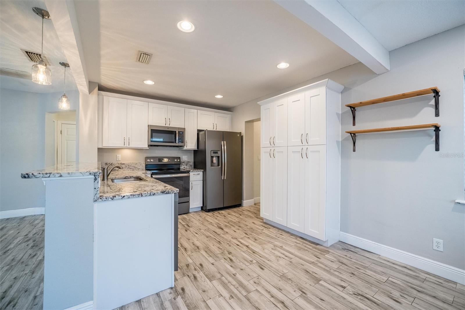 3515 W PEARL AVE, TAMPA, FL, 33611