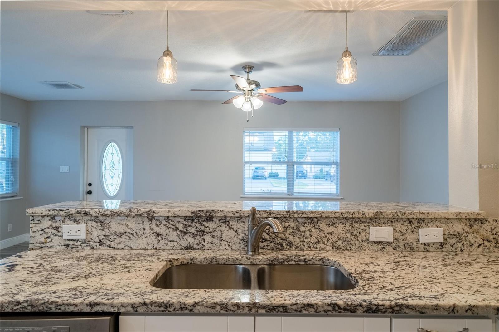 3515 W PEARL AVE, TAMPA, FL, 33611