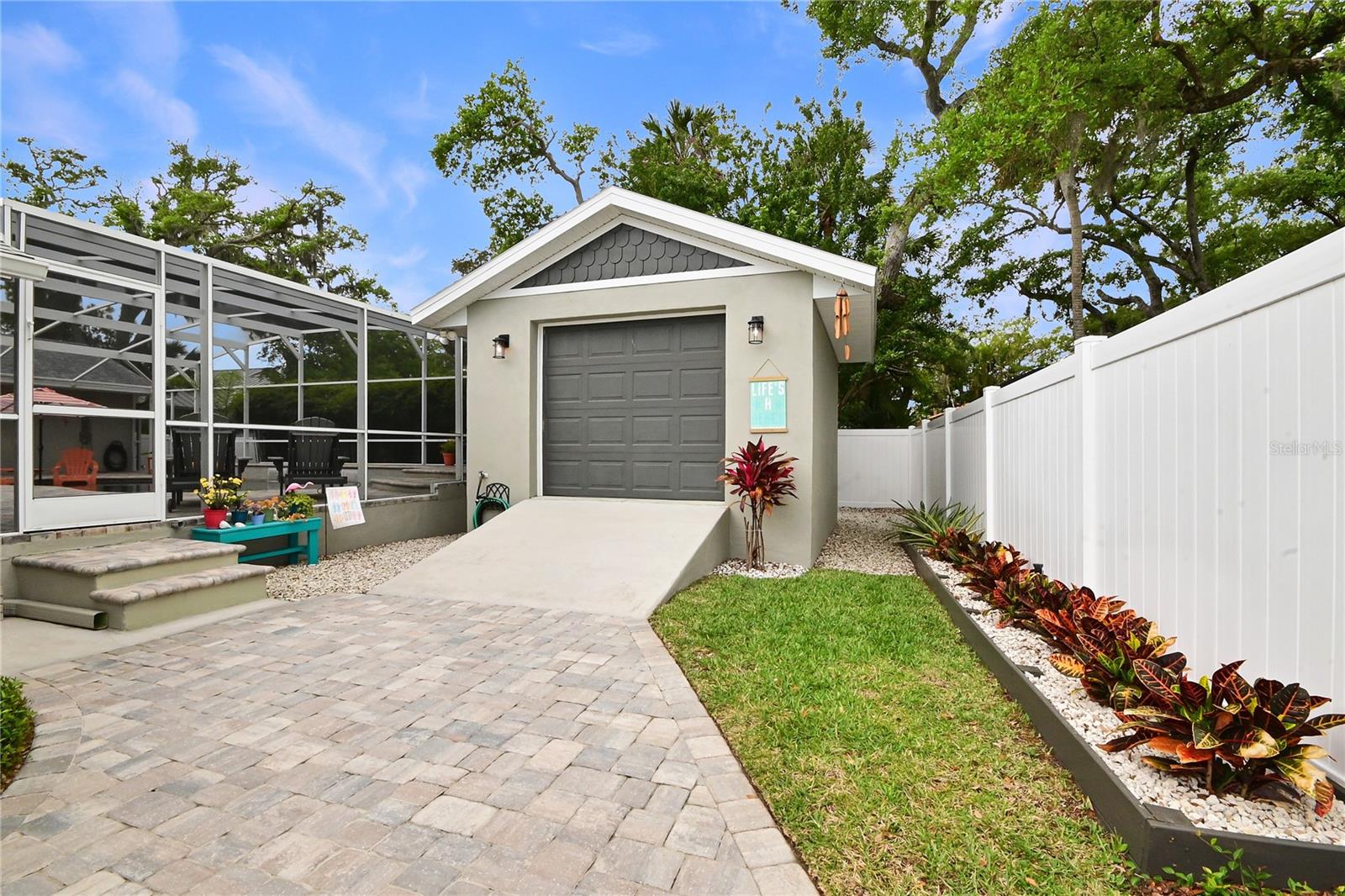 606 S PINE ST, NEW SMYRNA BEACH, FL, 32169