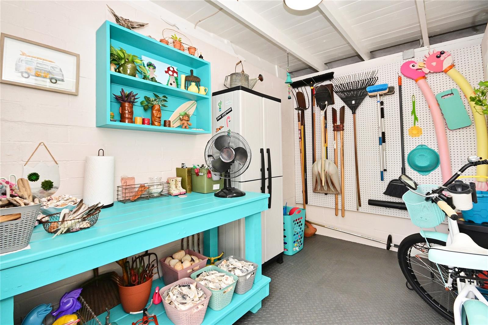 606 S PINE ST, NEW SMYRNA BEACH, FL, 32169