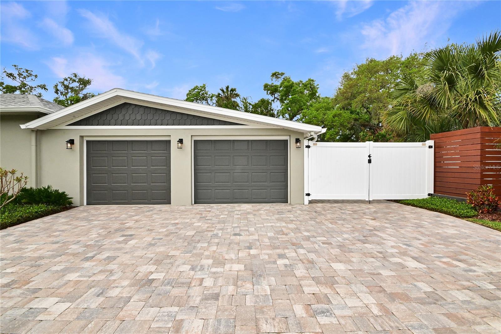 606 S PINE ST, NEW SMYRNA BEACH, FL, 32169
