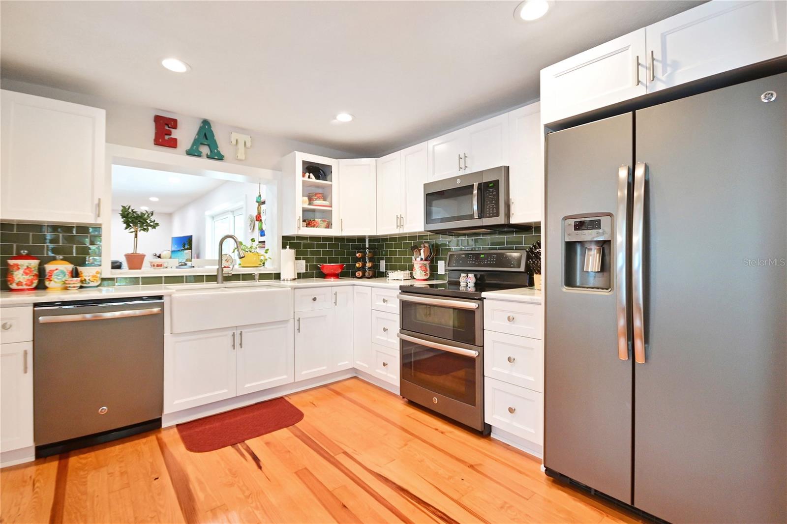 606 S PINE ST, NEW SMYRNA BEACH, FL, 32169