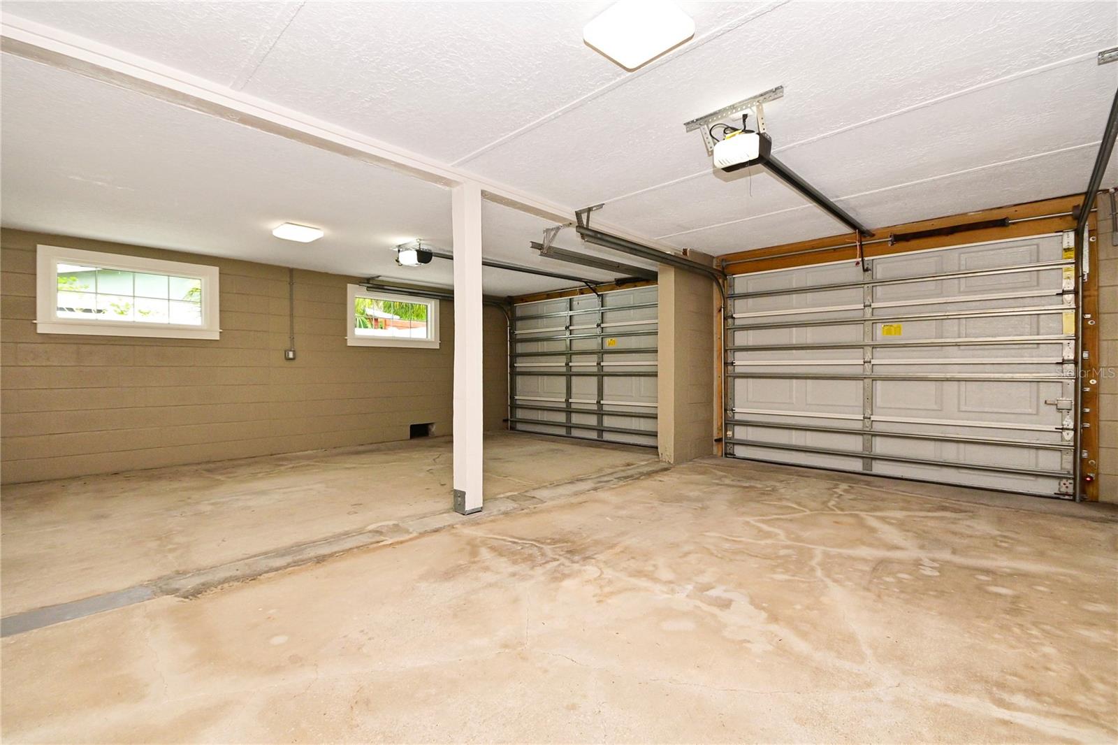 606 S PINE ST, NEW SMYRNA BEACH, FL, 32169