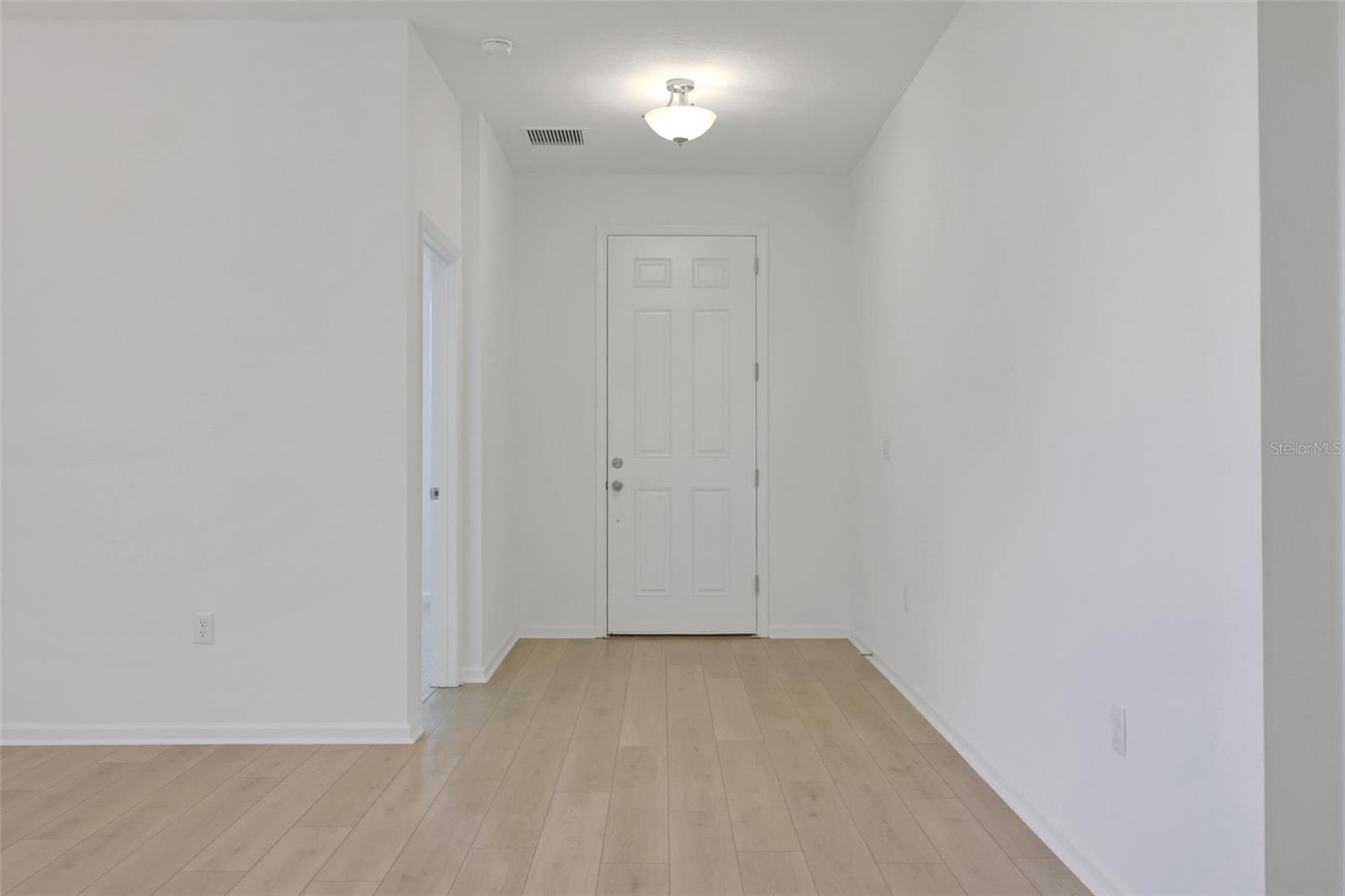 2980 SUPERMARINE RD, TAVARES, FL, 32778