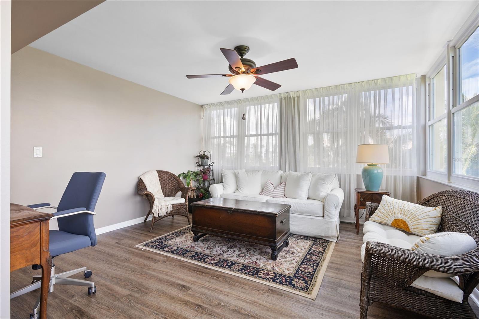 5130 BRITTANY DR S #208, ST PETERSBURG, FL, 33715