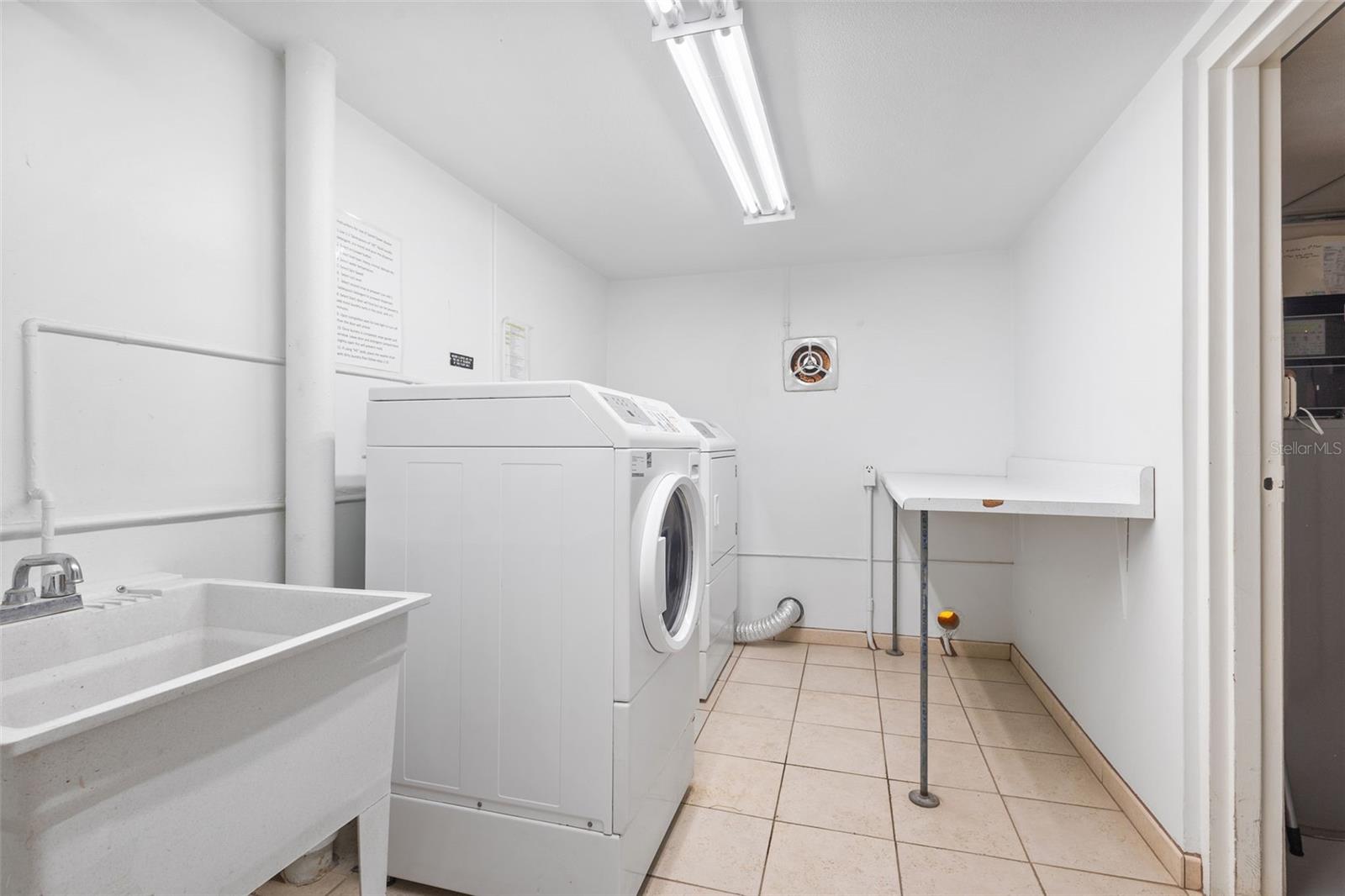 5130 BRITTANY DR S #208, ST PETERSBURG, FL, 33715