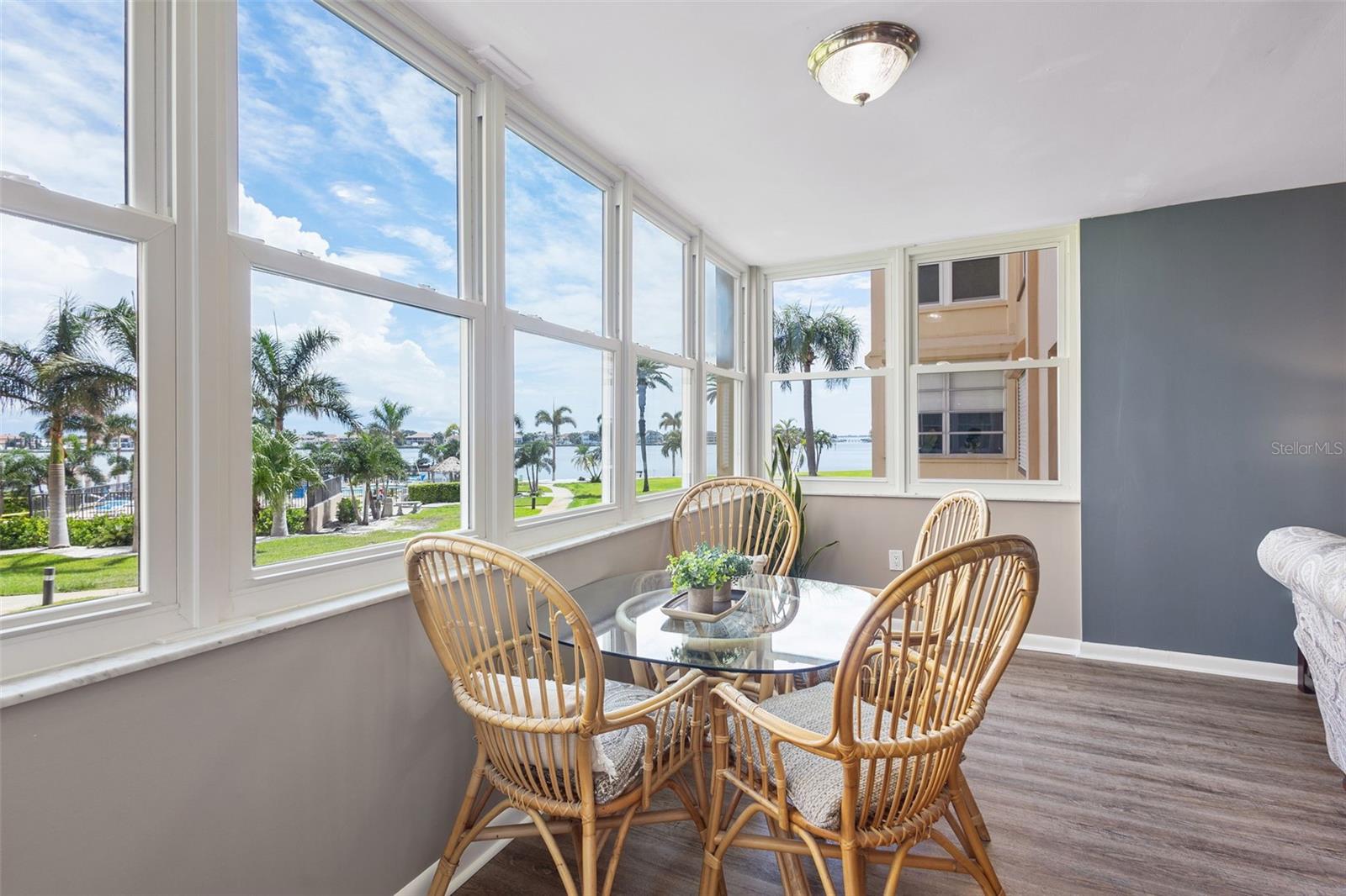 5130 BRITTANY DR S #208, ST PETERSBURG, FL, 33715