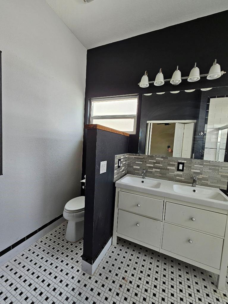 2203 DAVIS ST, TAMPA, FL, 33605