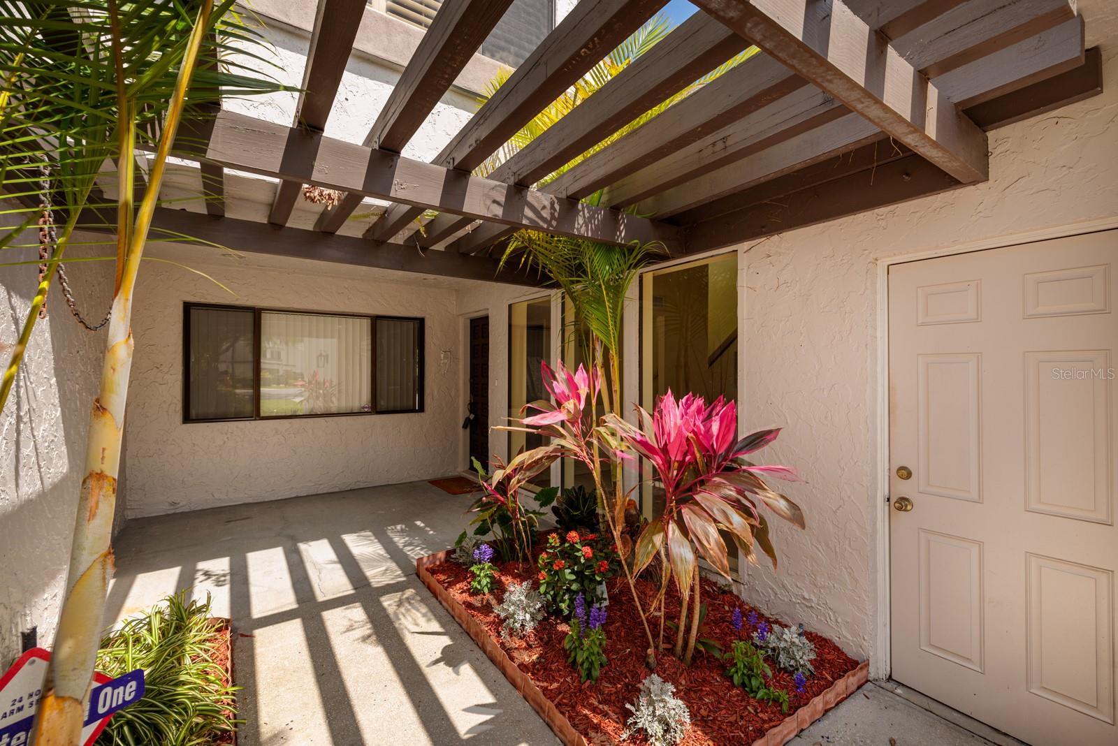 4207 FAIRWAY RUN, TAMPA, FL, 33618