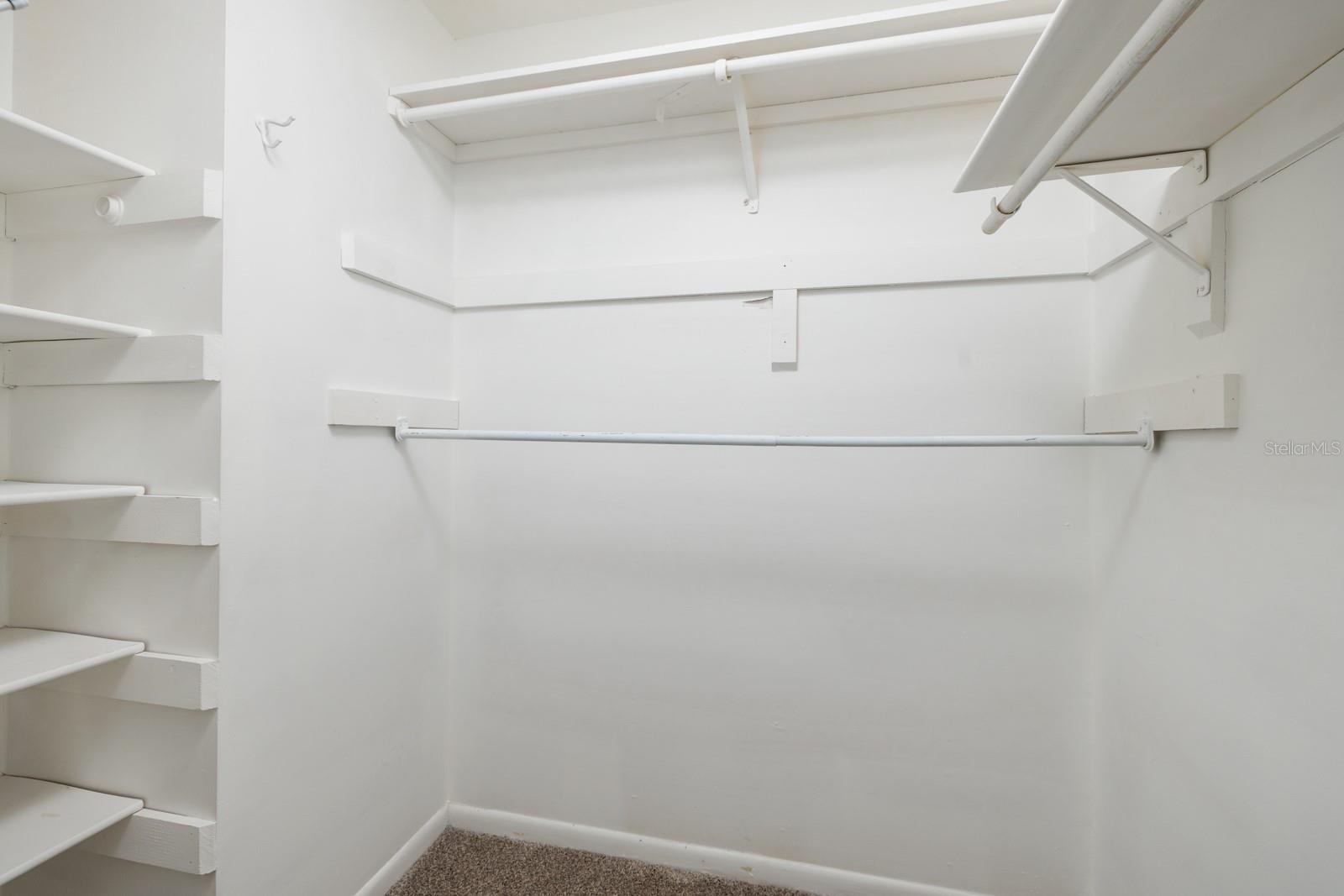 4207 FAIRWAY RUN, TAMPA, FL, 33618