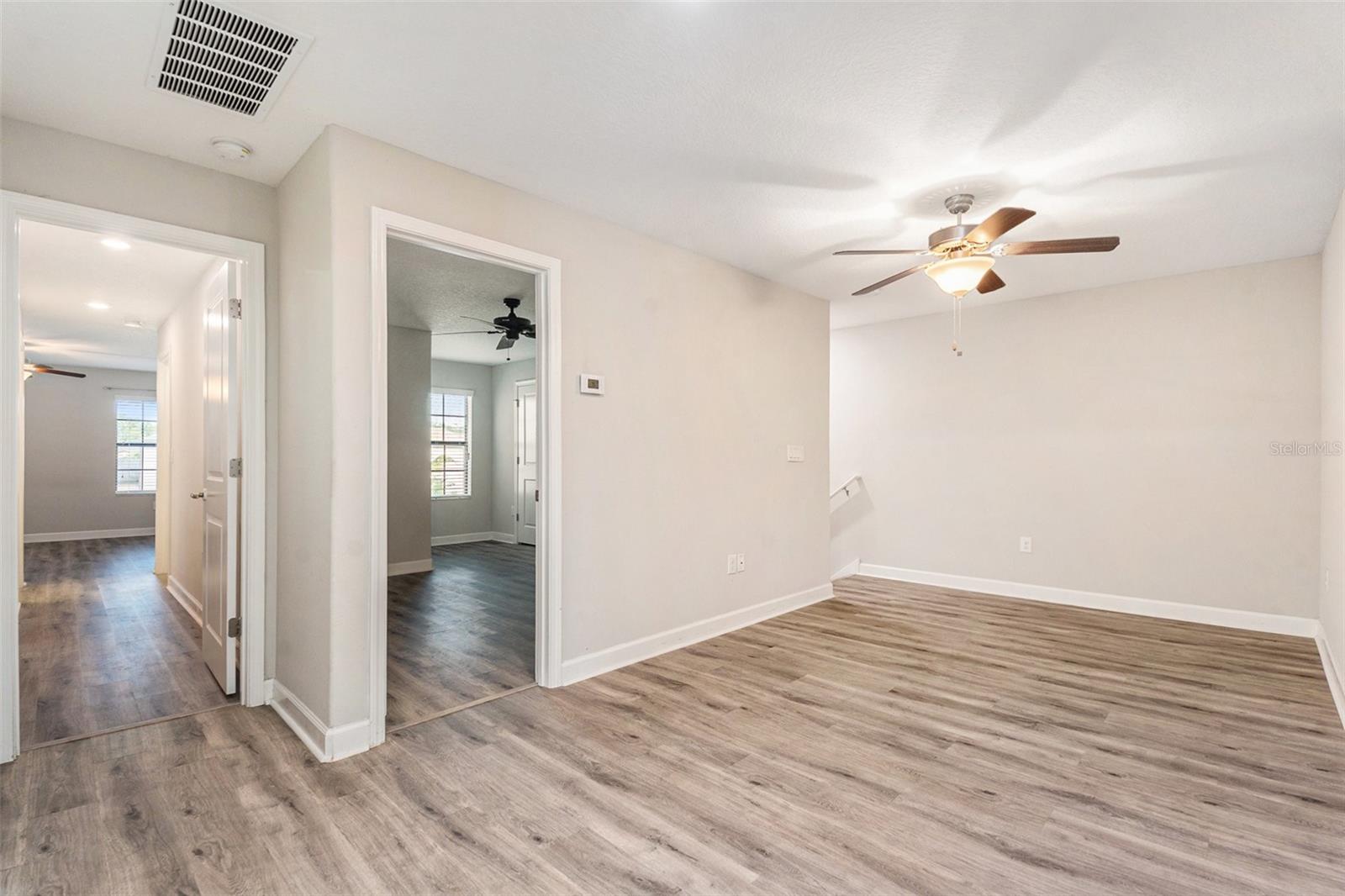 28511 PLEASANT BAY LOOP, WESLEY CHAPEL, FL, 33543