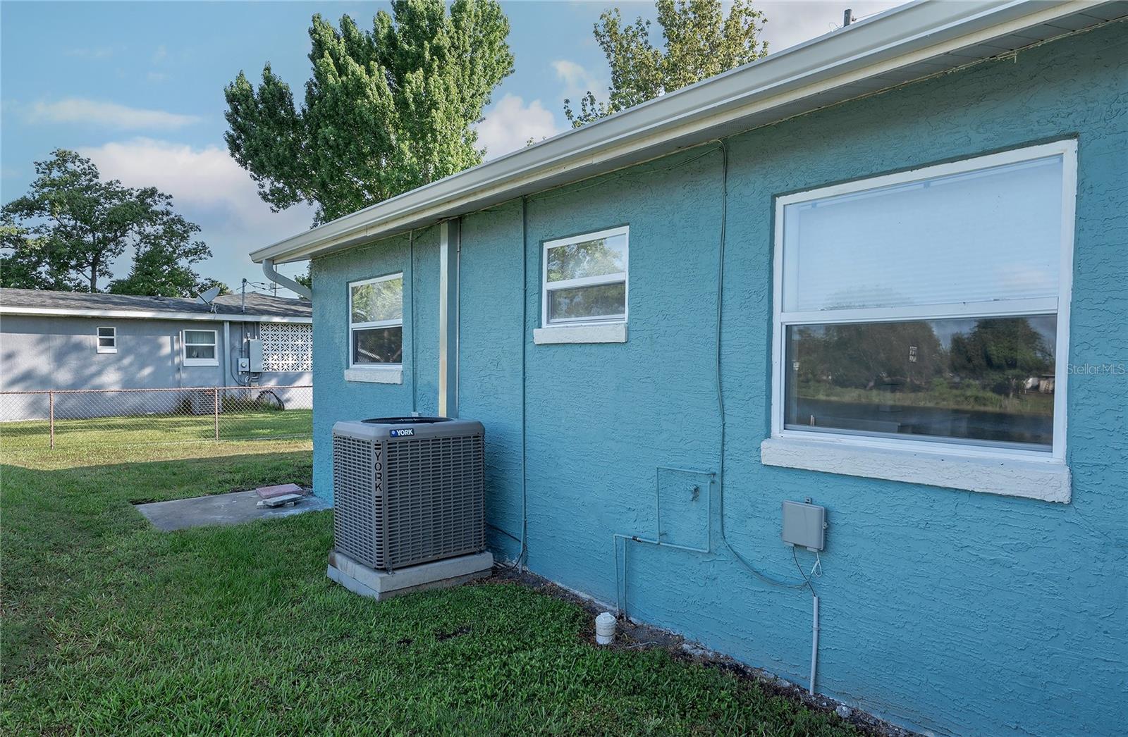 3 POINSETTIA DR, DEBARY, FL, 32713