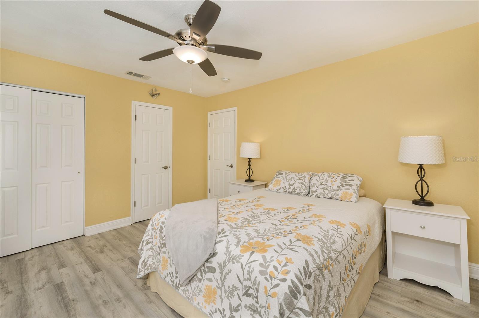 3 POINSETTIA DR, DEBARY, FL, 32713