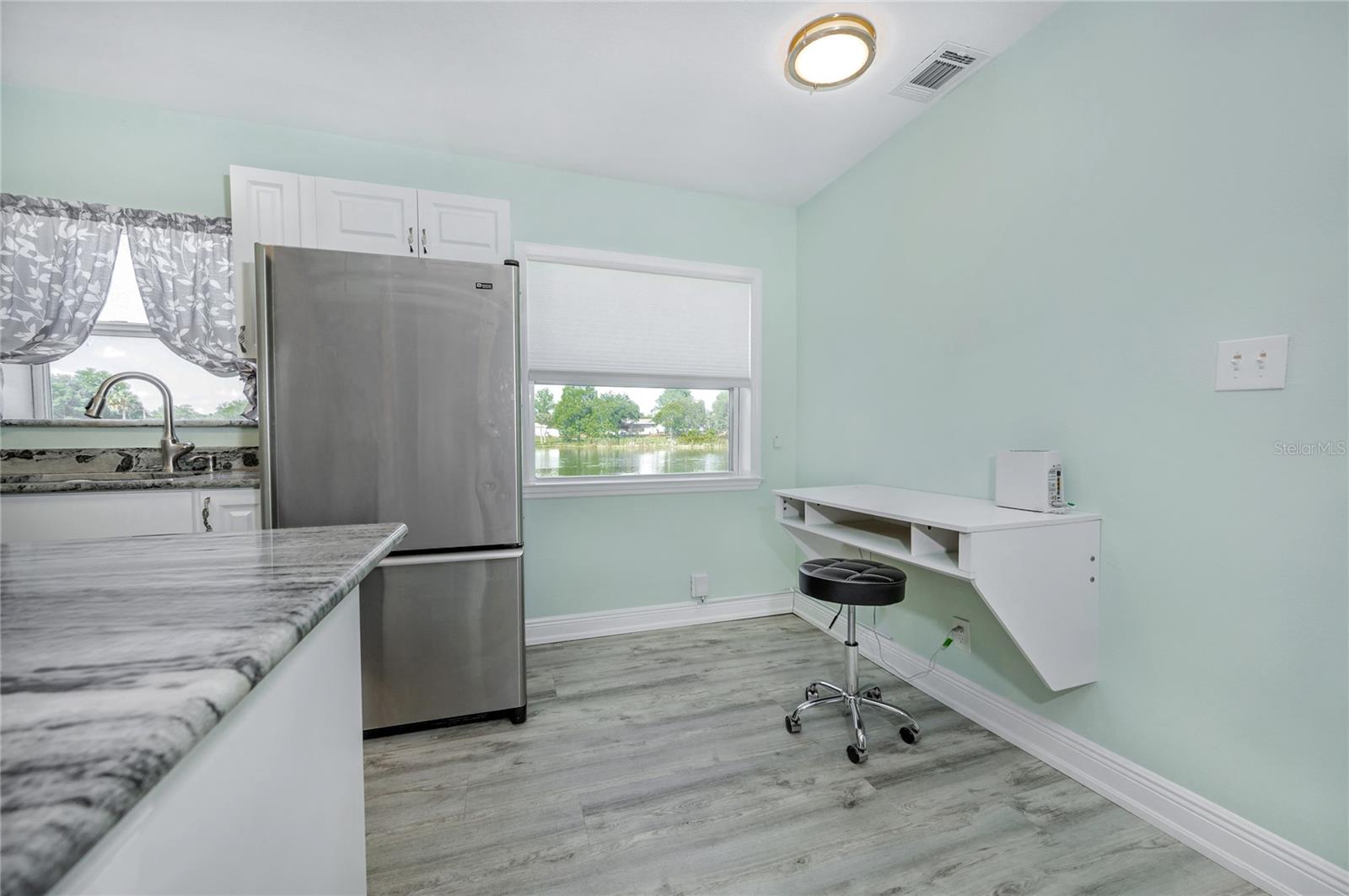 3 POINSETTIA DR, DEBARY, FL, 32713