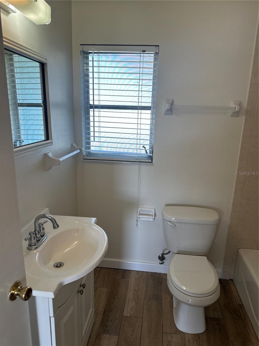 1710 32ND ST W, BRADENTON, FL, 34205