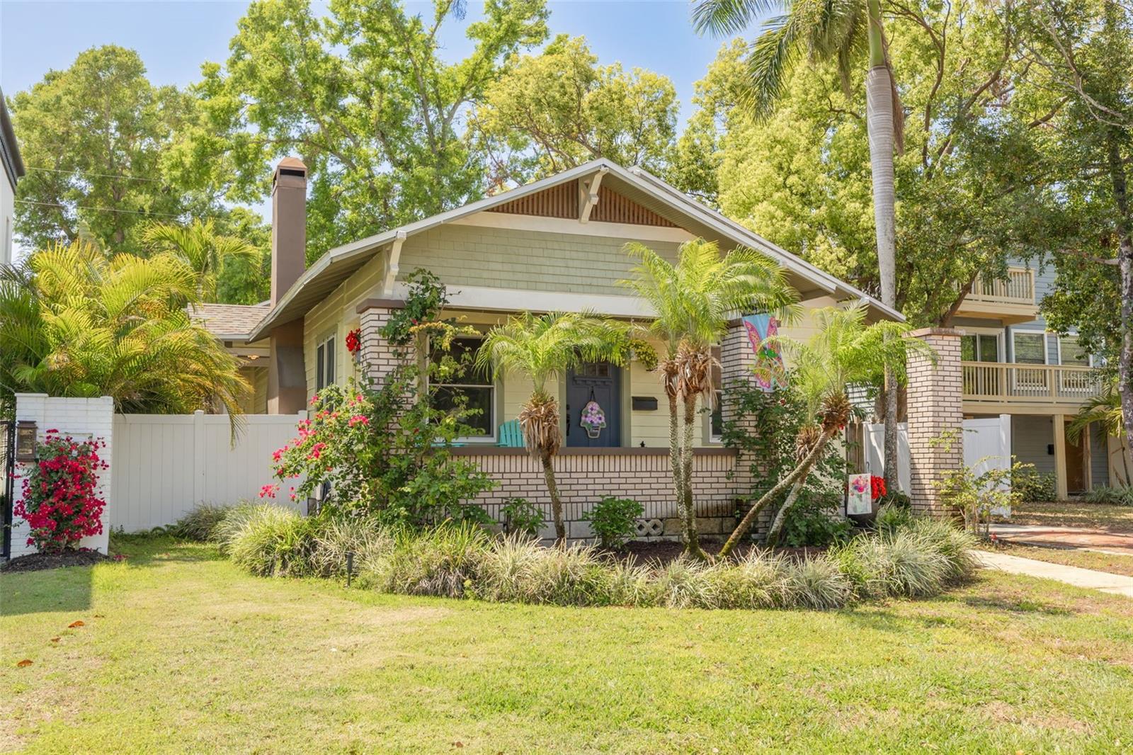 300 16TH AVE N, ST PETERSBURG, FL, 33704