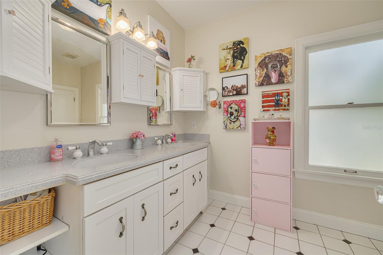 300 16TH AVE N, ST PETERSBURG, FL, 33704