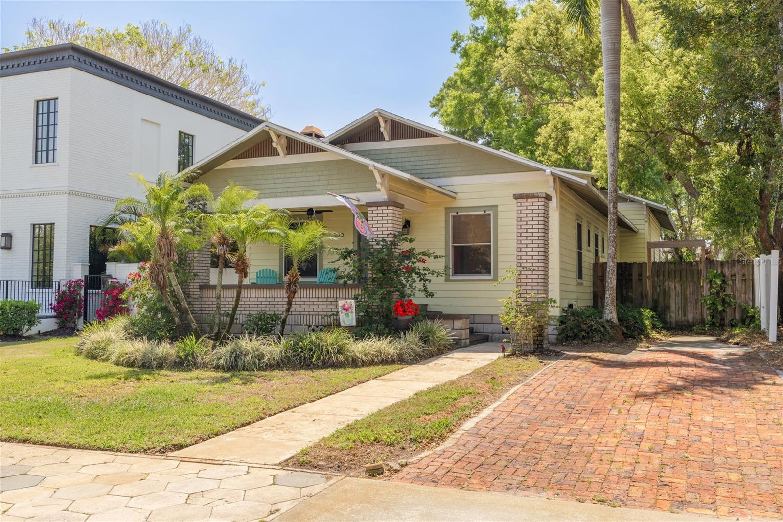 300 16TH AVE N, ST PETERSBURG, FL, 33704