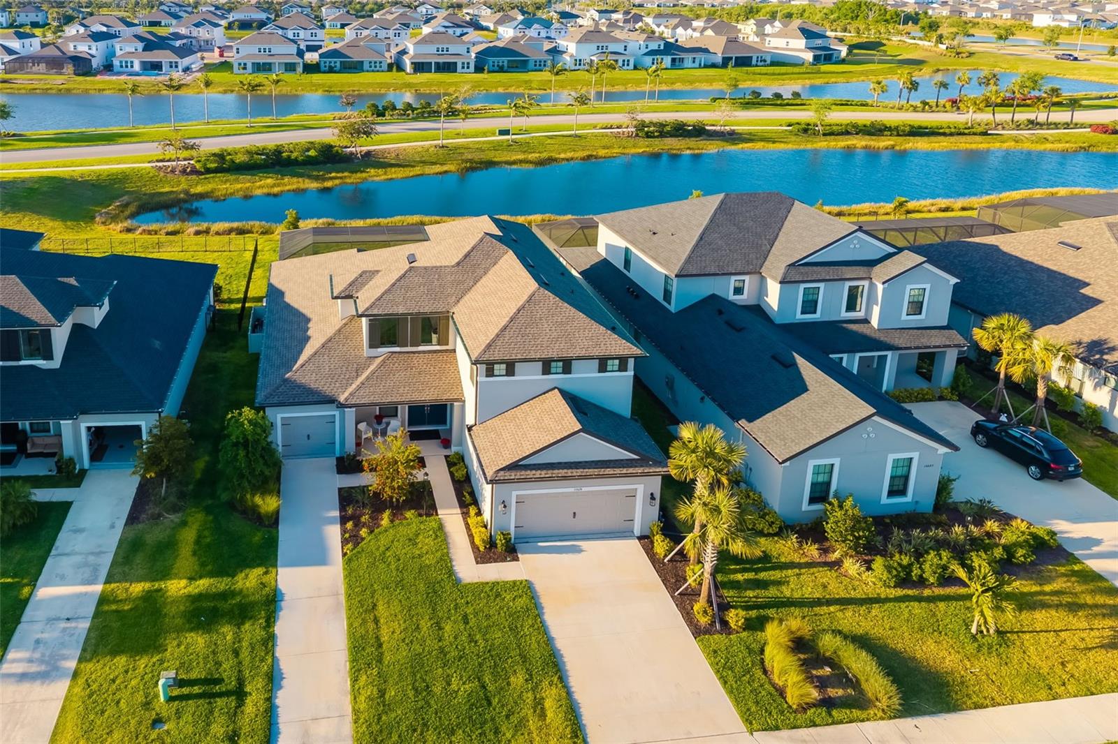 16626 PAYNES MILL DR, LAKEWOOD RANCH, FL, 34211