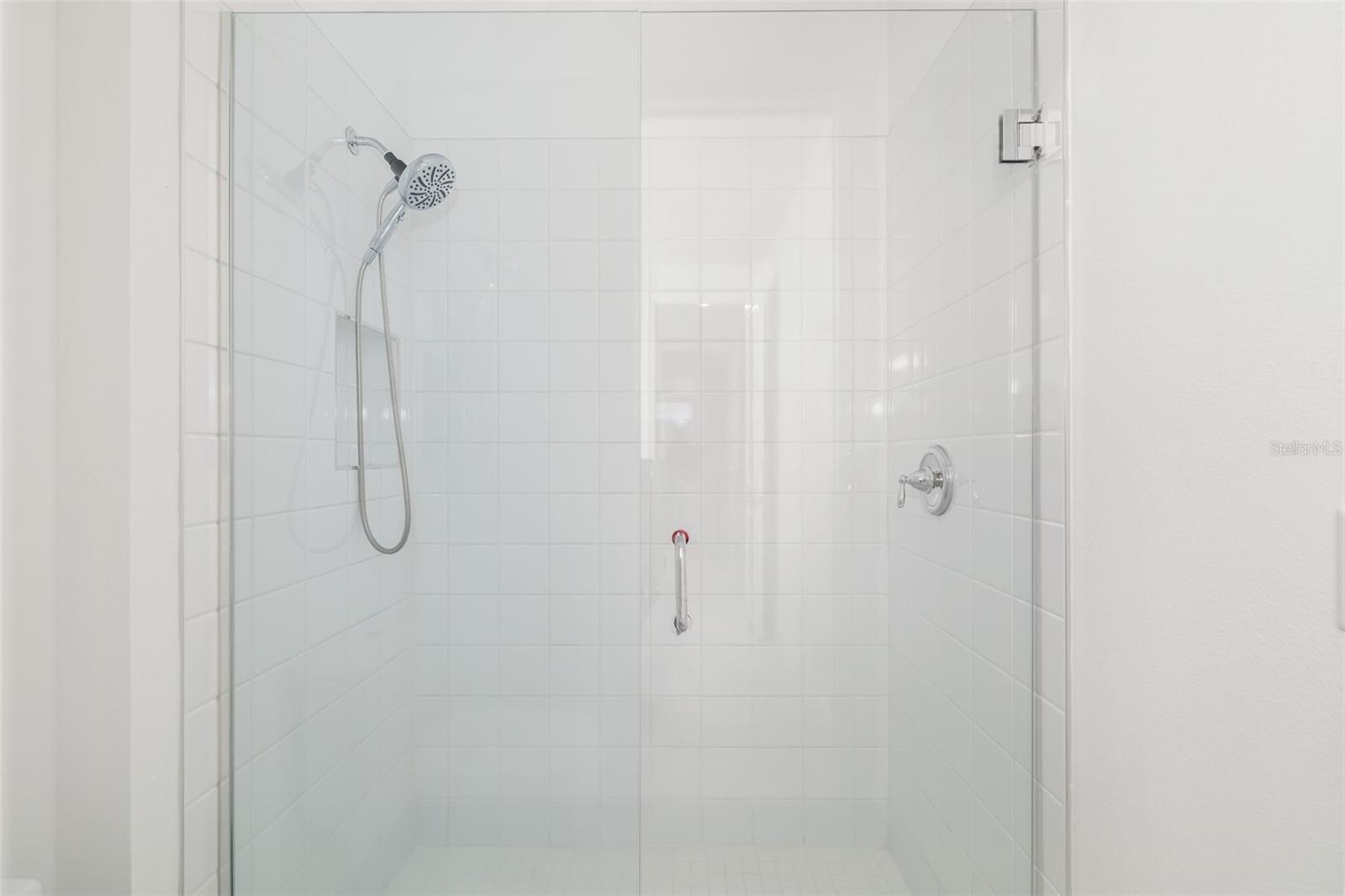 16626 PAYNES MILL DR, LAKEWOOD RANCH, FL, 34211