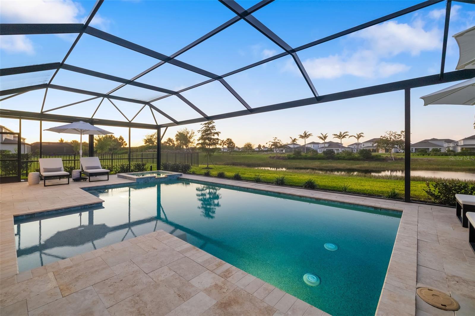 16626 PAYNES MILL DR, LAKEWOOD RANCH, FL, 34211