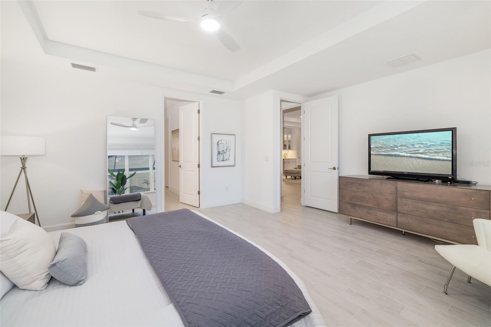 16626 PAYNES MILL DR, LAKEWOOD RANCH, FL, 34211