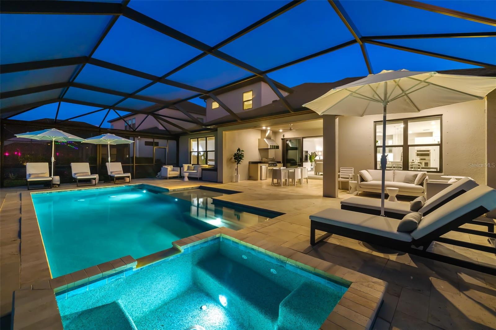 16626 PAYNES MILL DR, LAKEWOOD RANCH, FL, 34211