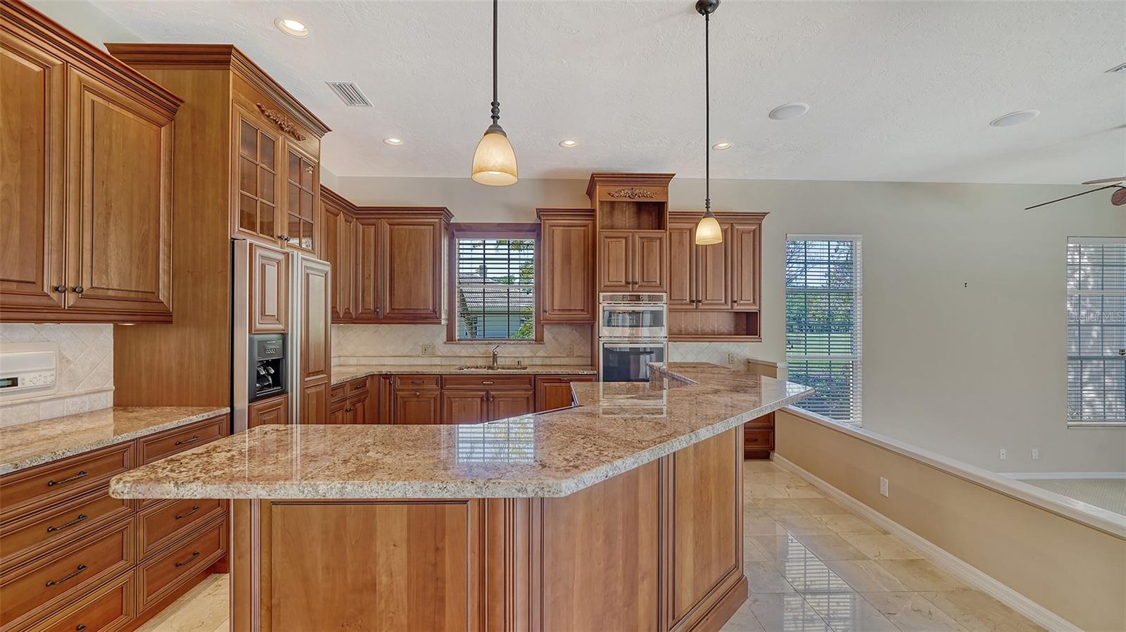 2924 JEFF MYERS CIR, SARASOTA, FL, 34240