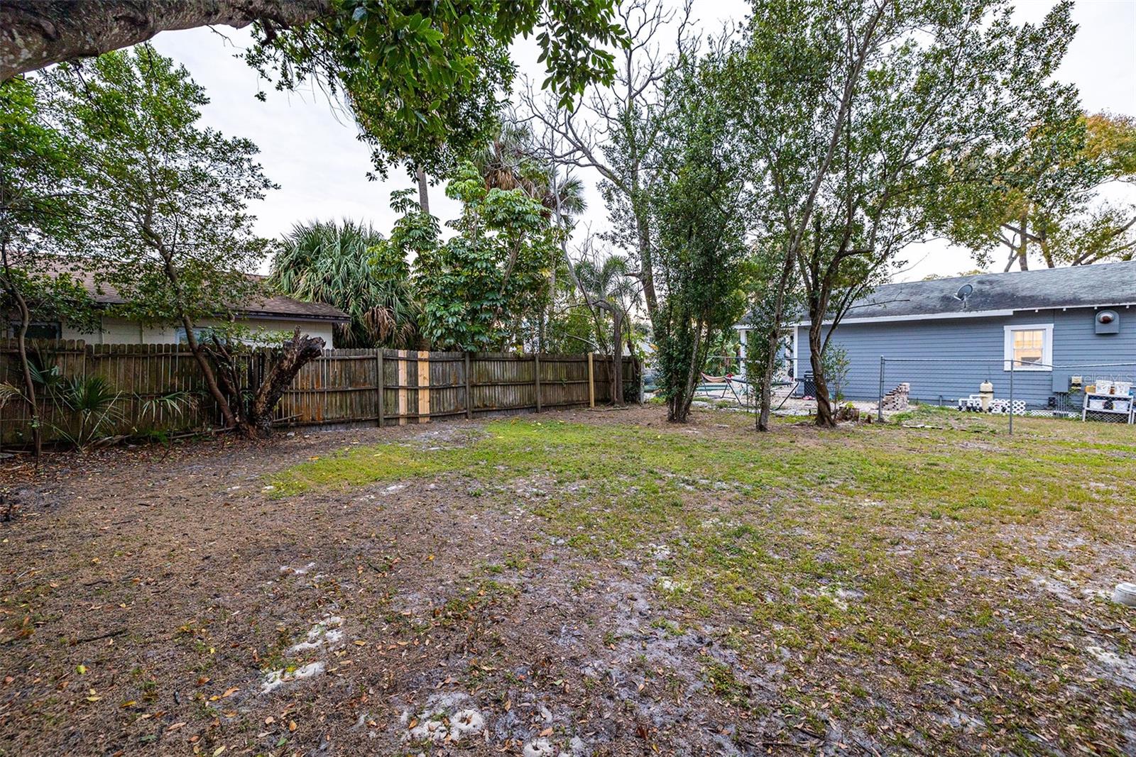 2404 W NORTH B ST, TAMPA, FL, 33609
