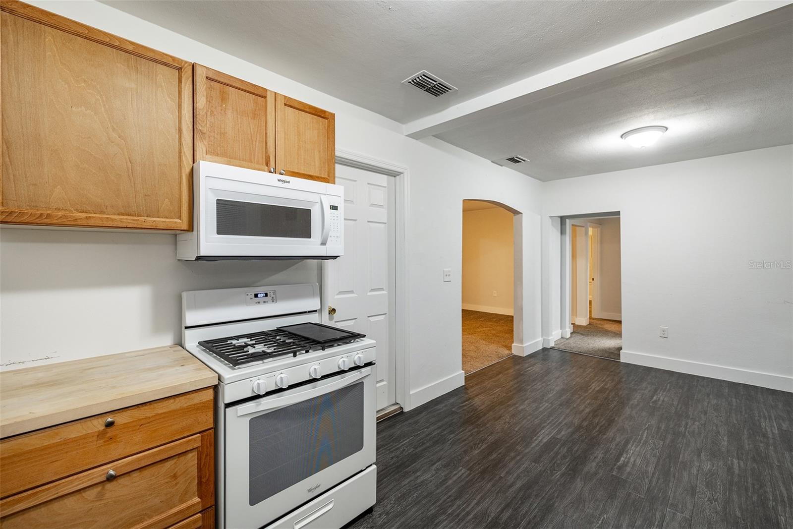 2404 W NORTH B ST, TAMPA, FL, 33609