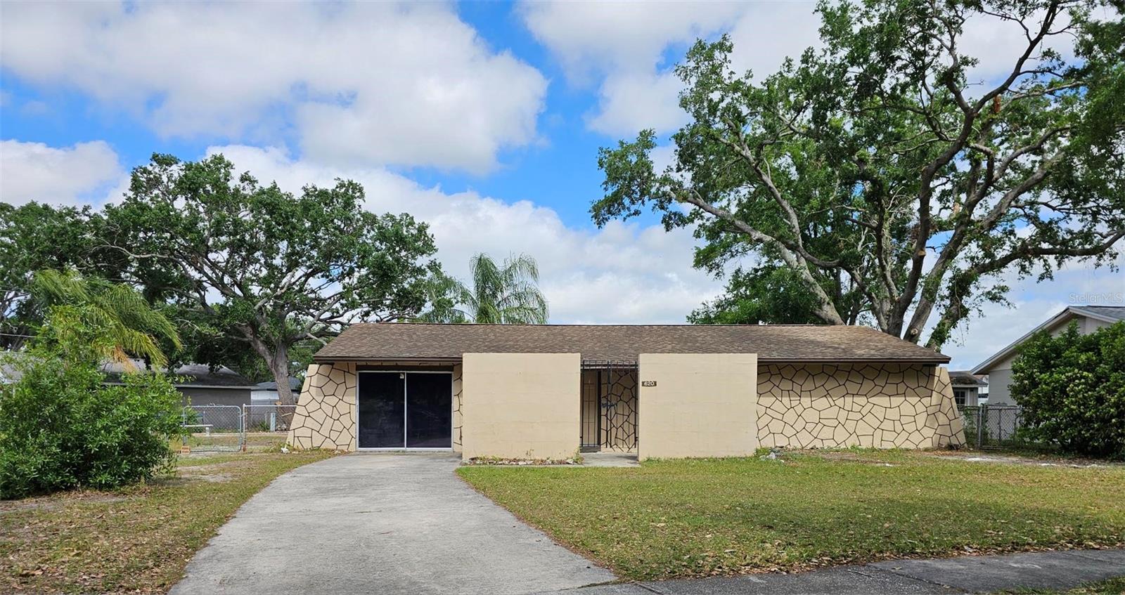 620 HIGHVIEW CIR N, BRANDON, FL, 33510