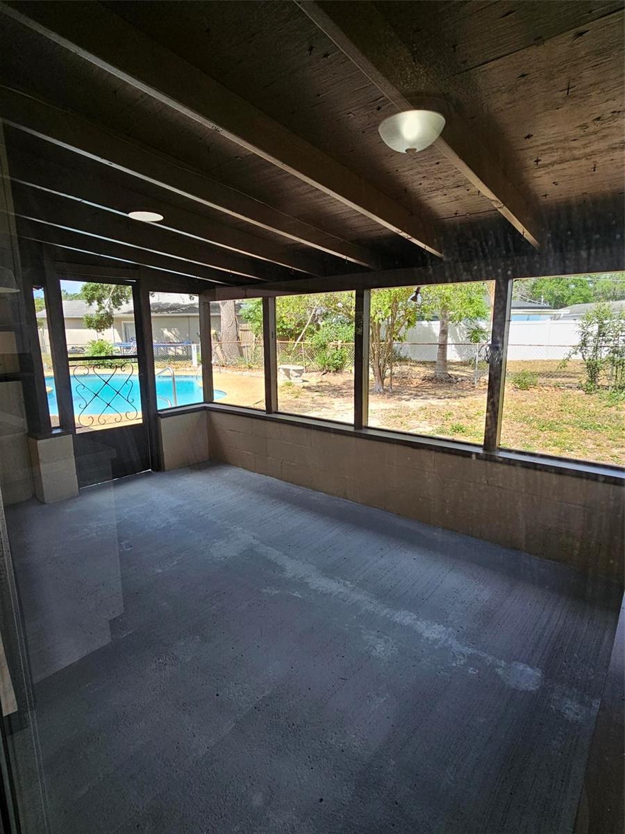 620 HIGHVIEW CIR N, BRANDON, FL, 33510