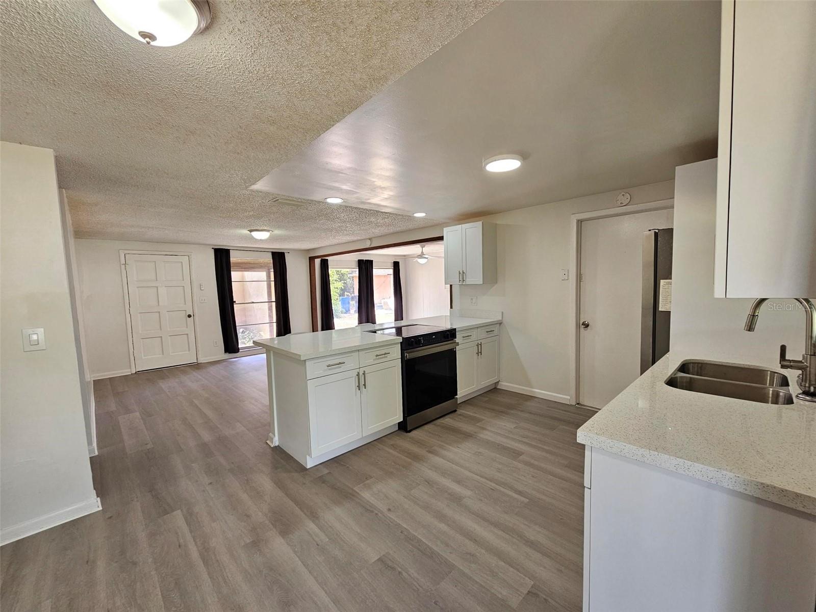 620 HIGHVIEW CIR N, BRANDON, FL, 33510