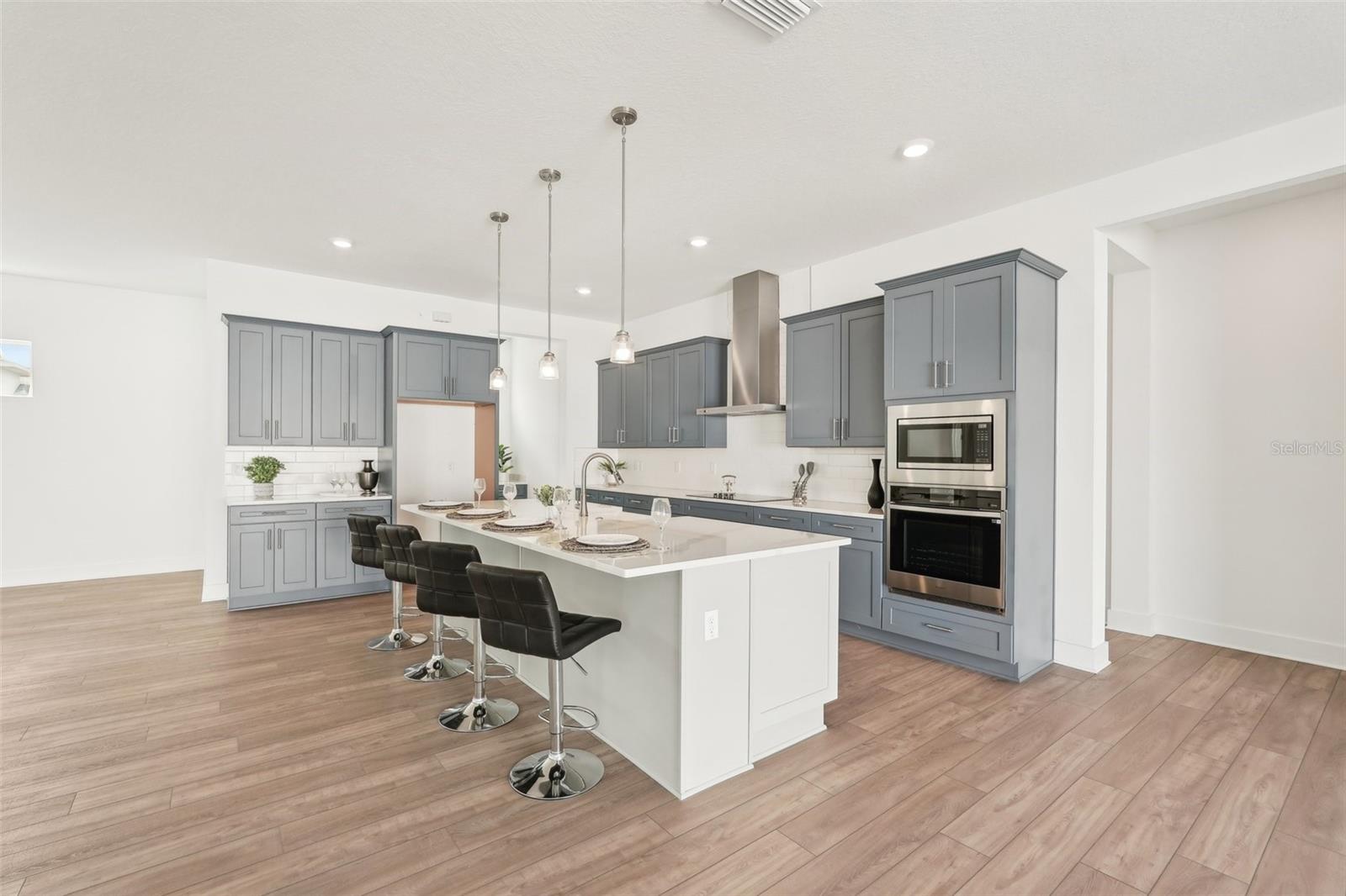 8405 GOLDEN BEACH CT, PARRISH, FL, 34219