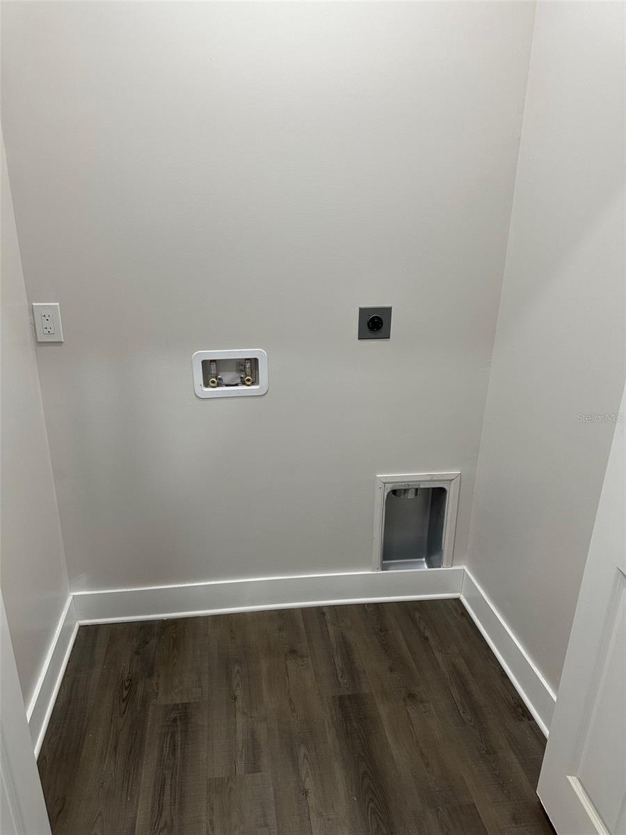 4105 N THATCHER AVE, TAMPA, FL, 33614